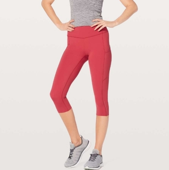 lululemon athletica Pants - Lululemon Fast & Free Crop